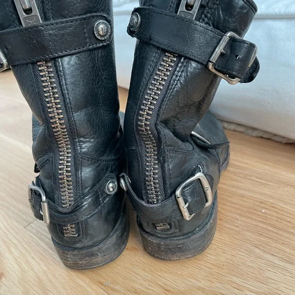 FRYE Veronica VTG BLACK LEATHER Shortie Boots Size 8 - Picture 6 of 16